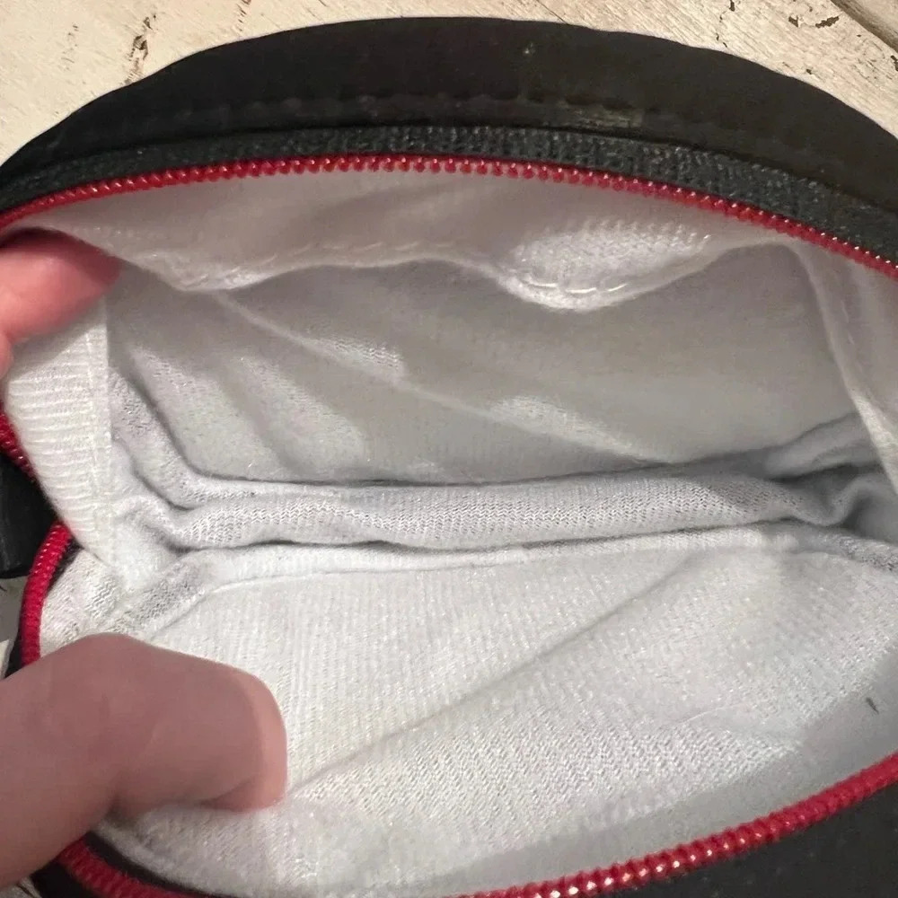 Beats Soft Case - Picture 2 of 5